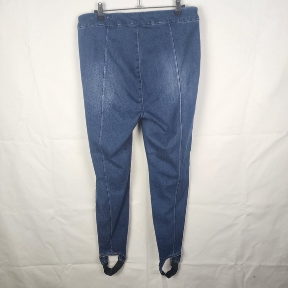 Soft Surroundings Women's Denim Lean Line Stirrup Jeans Size M Pull On Elastic - Picture 2 of 7